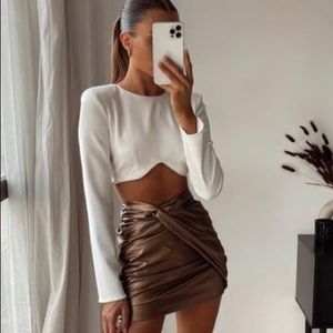 COPY - Zara Metallic Skirt. NWT. Size X Small.